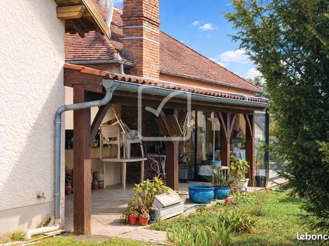 Maison 6 pièces 138 m²