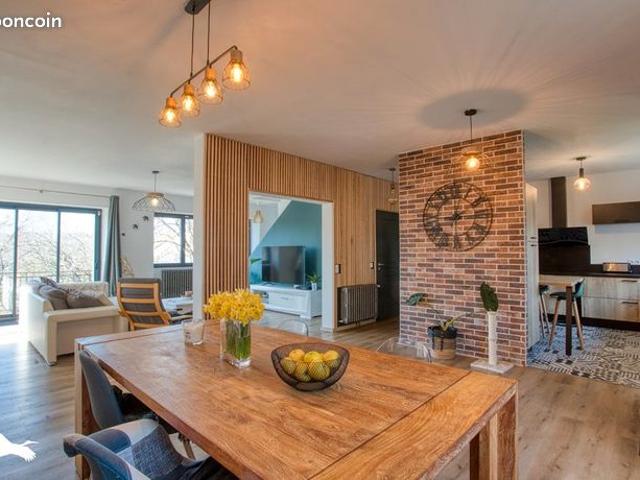 Maison 6 pièces 138 m²
