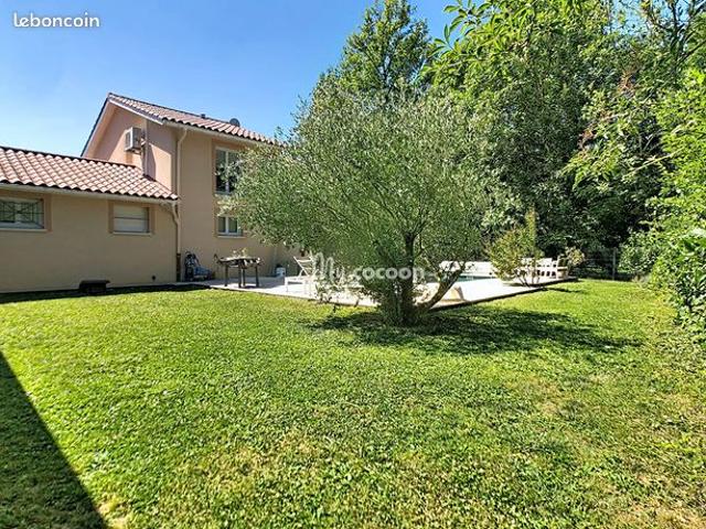 Maison 6 pièces 138 m²