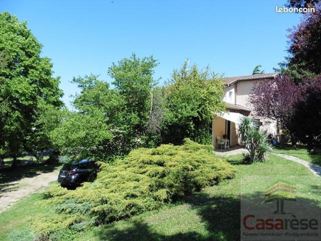 Maison 6 pièces 138 m²