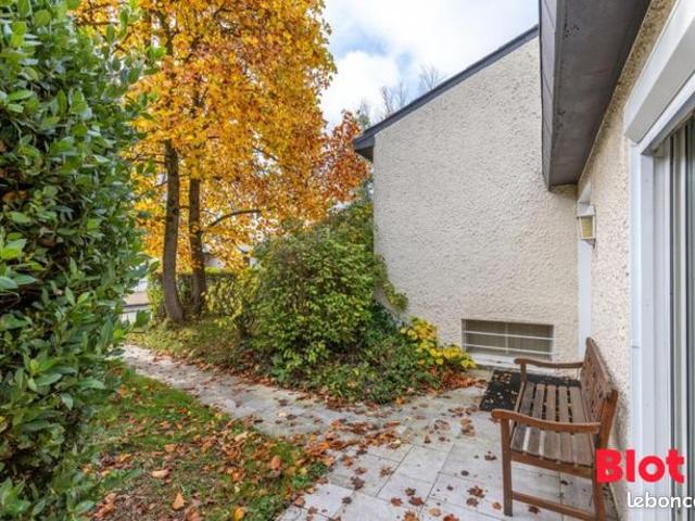 Maison 6 pièces 138 m²
