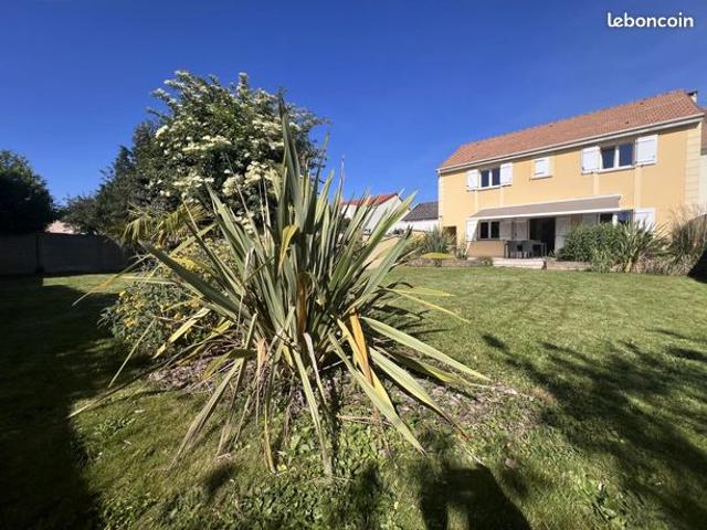 Maison 6 pièces 138 m²