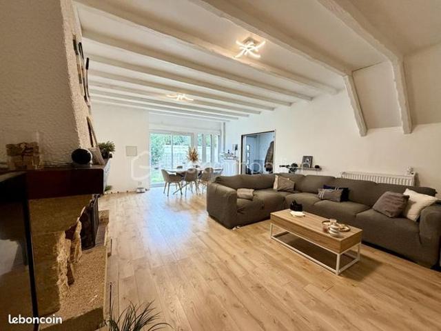 Maison 6 pièces 138 m²