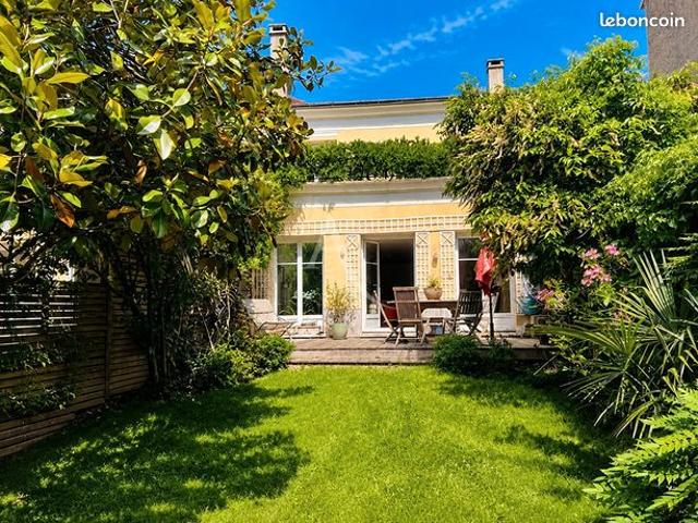 Maison 6 pièces 138 m²