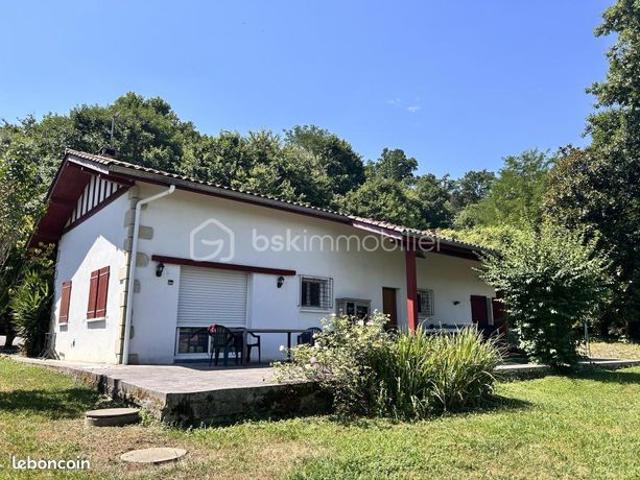 Maison 6 pièces 138 m²