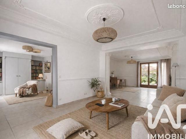 Maison 6 pièces 138 m²