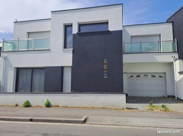 Maison 6 pièces 138 m²