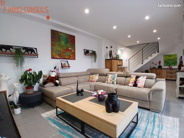 Maison 6 pièces 138 m²