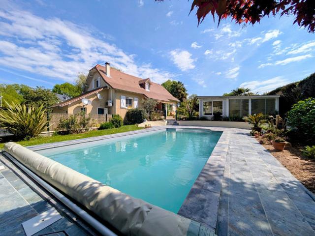 Maison 6 pièces 138 m²