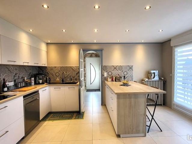 Maison 6 pièces 138 m²