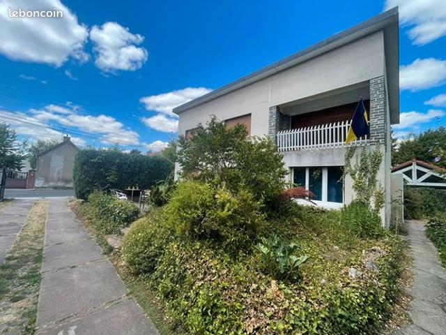 Maison 6 pièces 138 m²