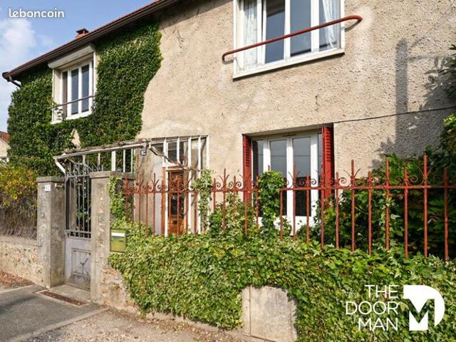 Maison 6 pièces 138 m²