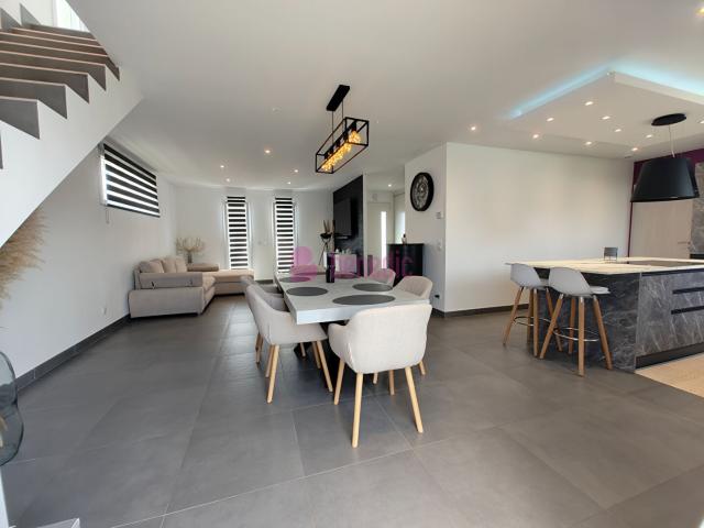 Maison 6 pièces 138 m²
