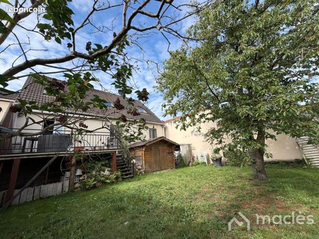 Maison 6 pièces 139 m²