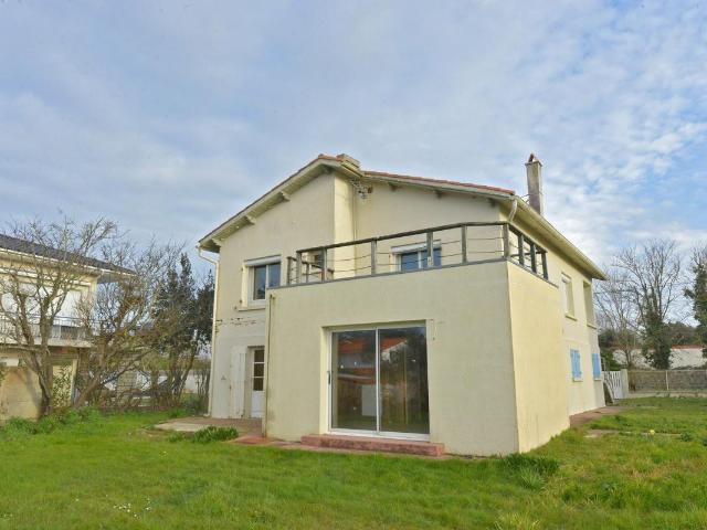 Maison 6 pièces 139 m²