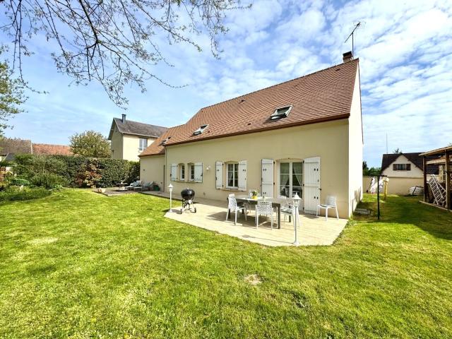 Maison 7 pièces 140 m²