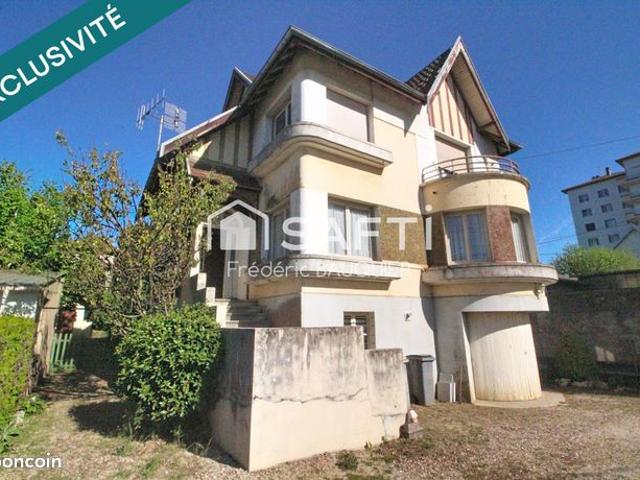 Maison 6 pièces 139 m²
