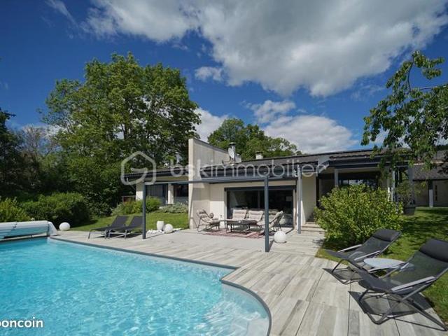 Maison 6 pièces 139 m²