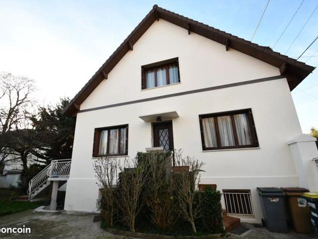 Maison 6 pièces 139 m²
