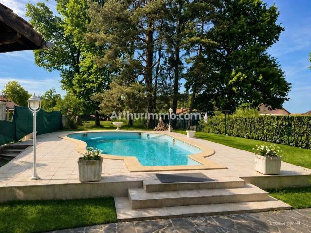 Maison 6 pièces 139 m²