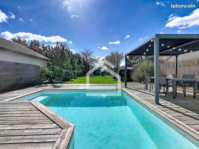 Maison 6 pièces 130 m²