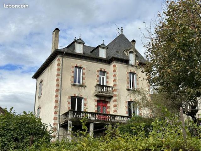 Maison 6 pièces 130 m²