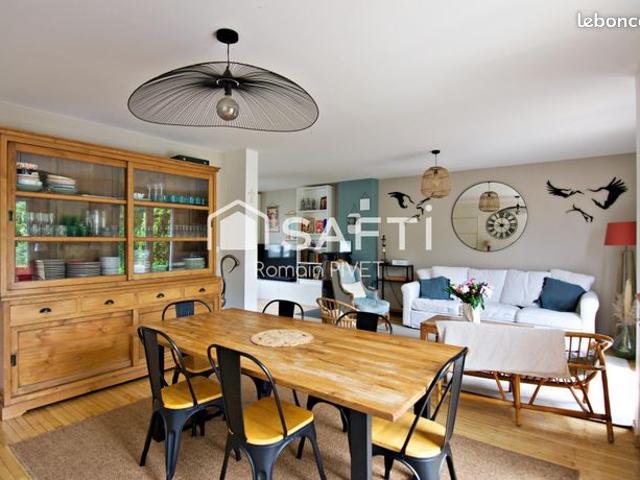 Maison 6 pièces 130 m²