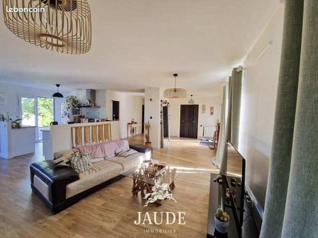 Maison 6 pièces 130 m²