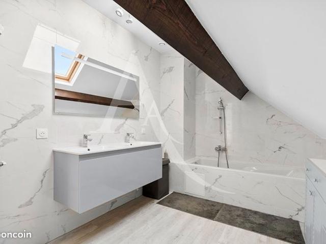 Maison 6 pièces 130 m²
