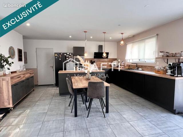Maison 6 pièces 130 m²