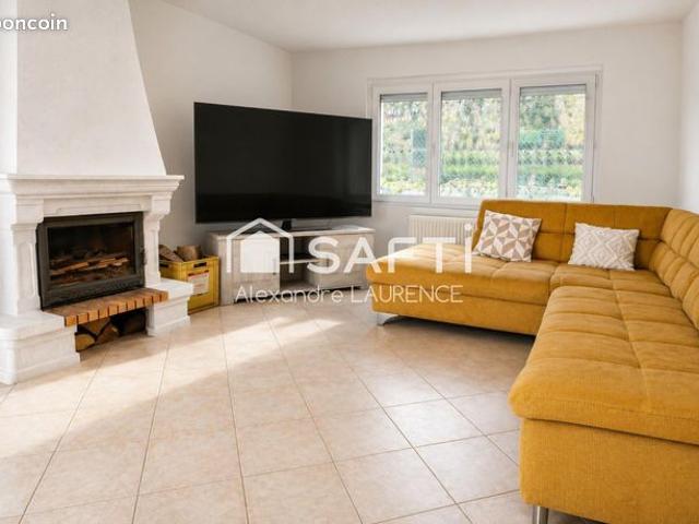 Maison 6 pièces 130 m²