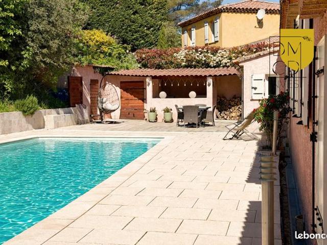 Maison 6 pièces 130 m²