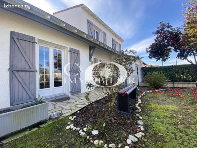 Maison 6 pièces 130 m²