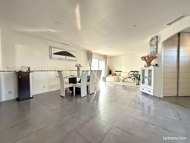 Maison 6 pièces 130 m²