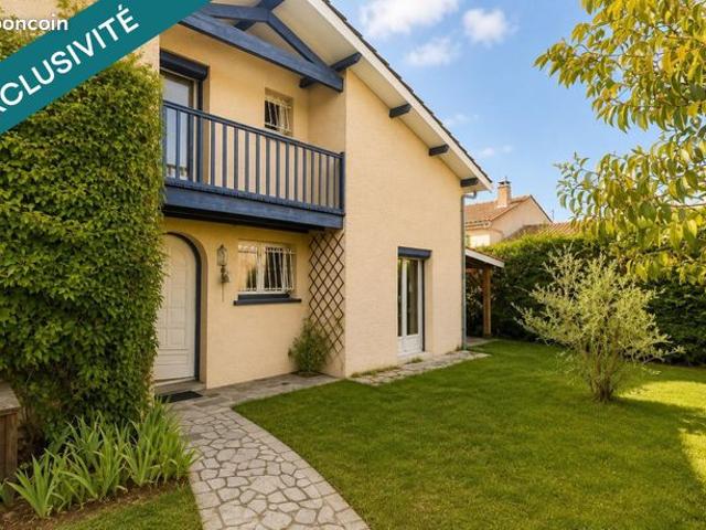 Maison 6 pièces 130 m²