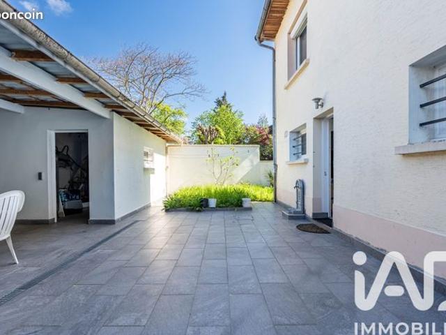 Maison 6 pièces 130 m²