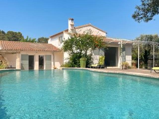 Maison 6 pièces 130 m²