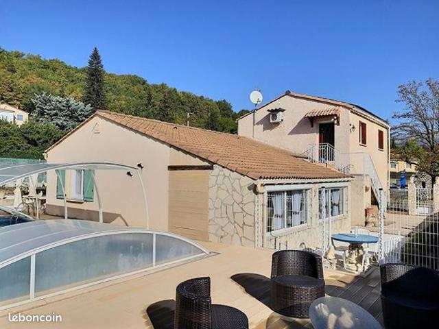 Maison 6 pièces 130 m²