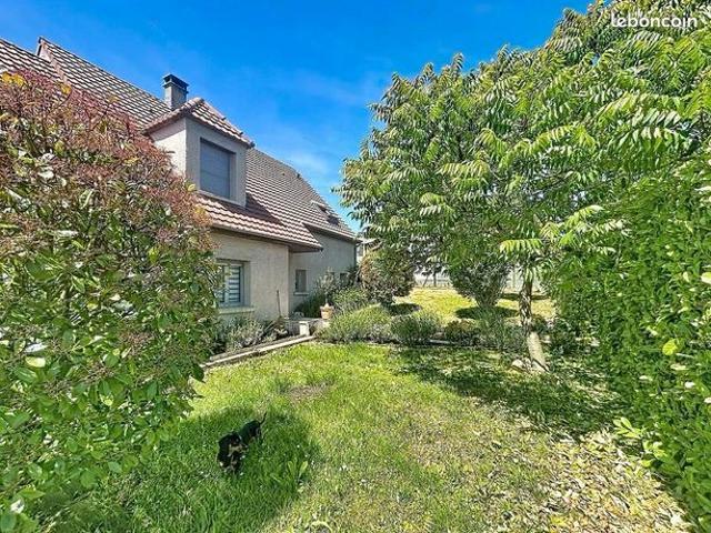Maison 6 pièces 130 m²