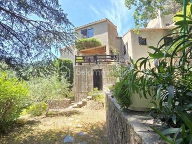Maison 6 pièces 130 m²