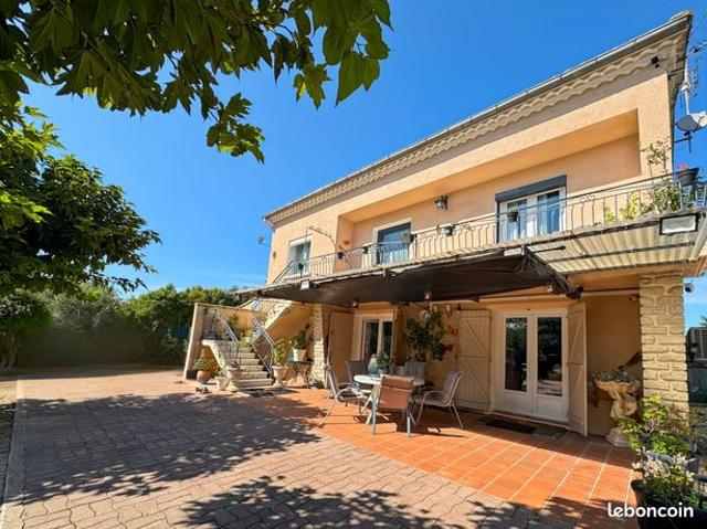 Maison 6 pièces 130 m²