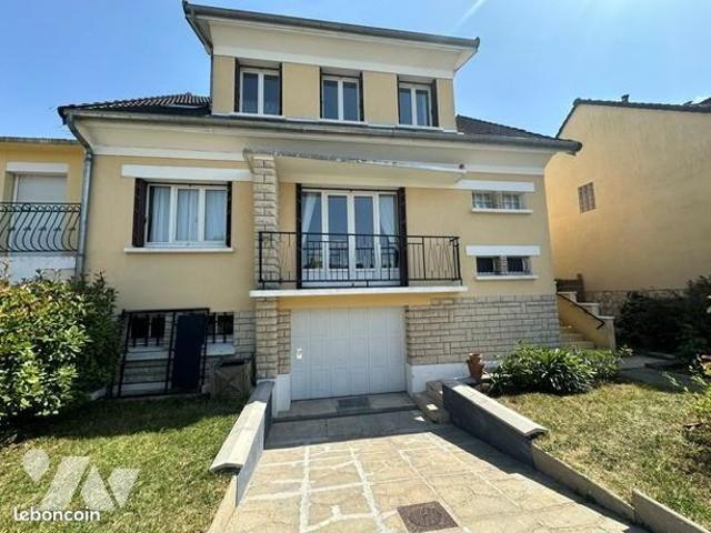 Maison 6 pièces 130 m²