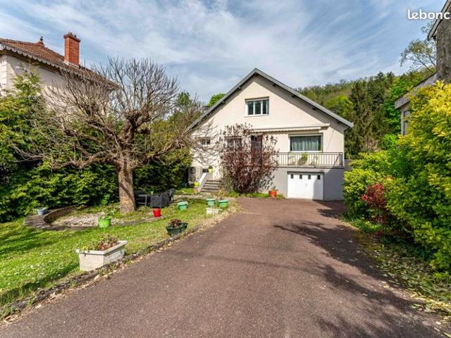 Maison 6 pièces 130 m²