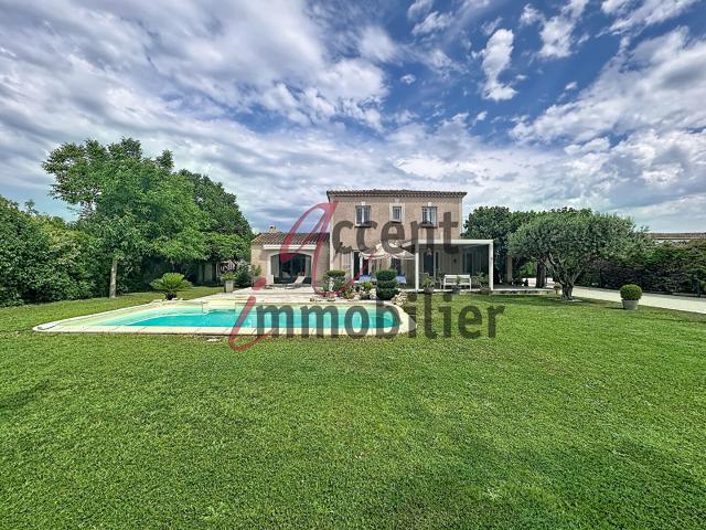 Maison 6 pièces 130 m²
