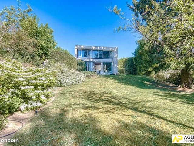 Maison 6 pièces 130 m²