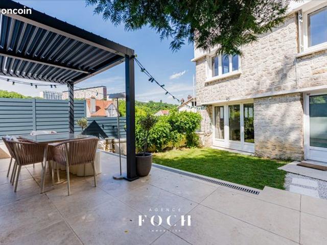 Maison 6 pièces 130 m²