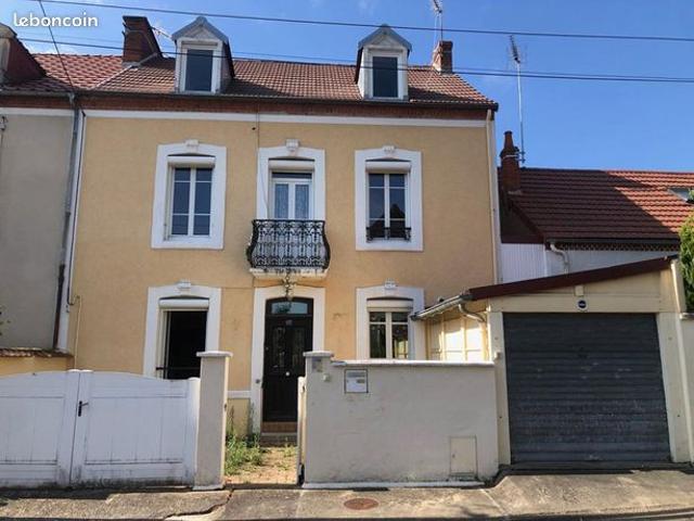 Maison 6 pièces 130 m²