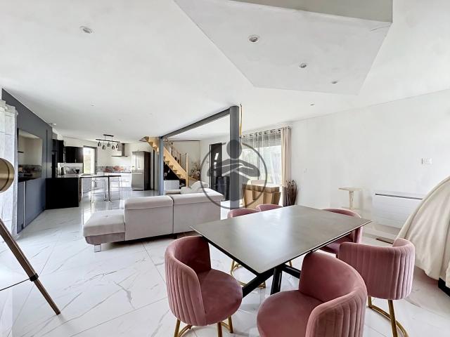 Maison 6 pièces 130 m²