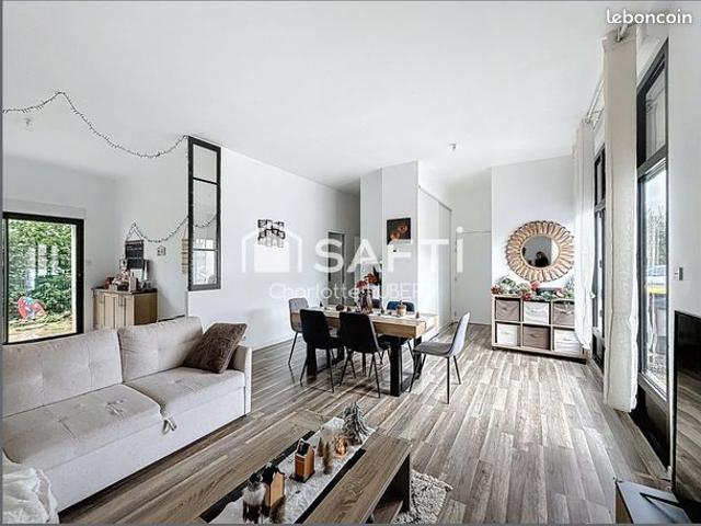 Maison 6 pièces 130 m²