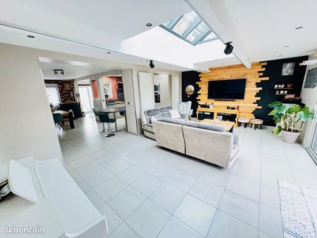 Maison 6 pièces 130 m²